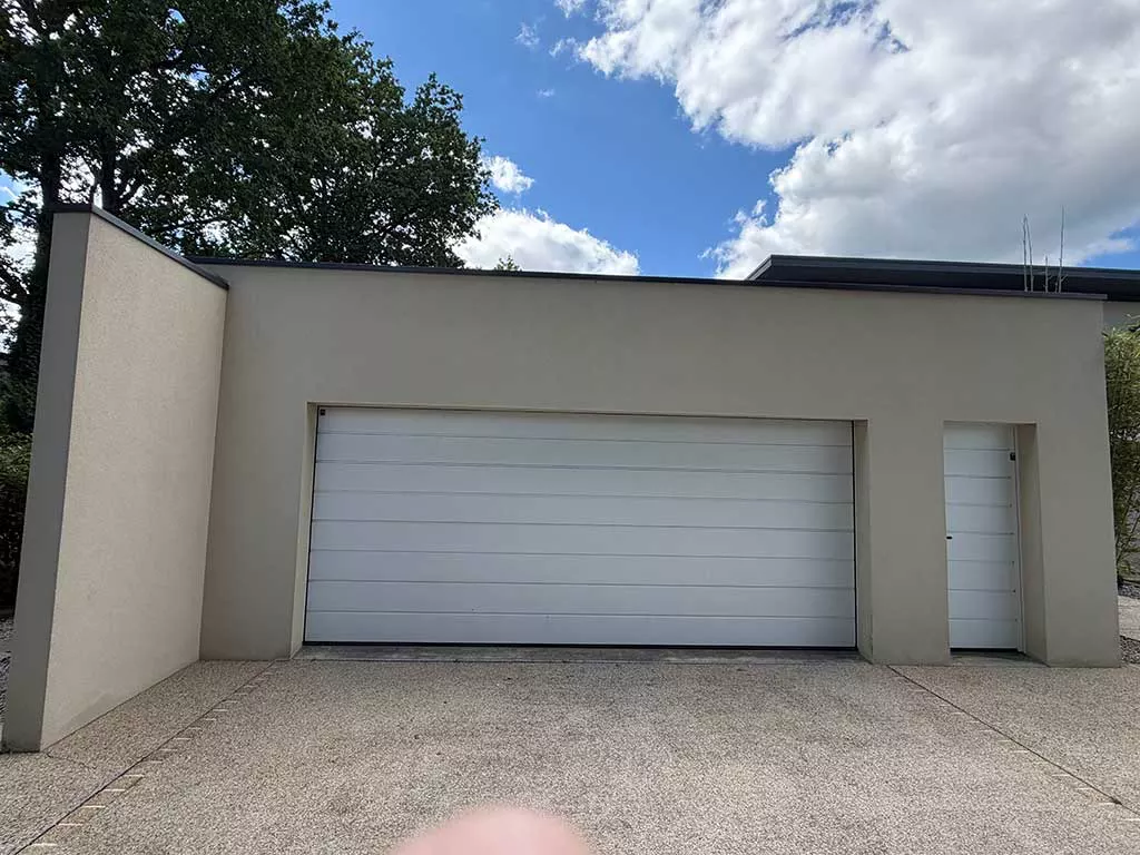 Nettoyage de façade sans haute pression à Saint-Luce-sur-Loire après